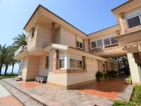 Resale - Villa - Orihuela Costa - Punta Prima