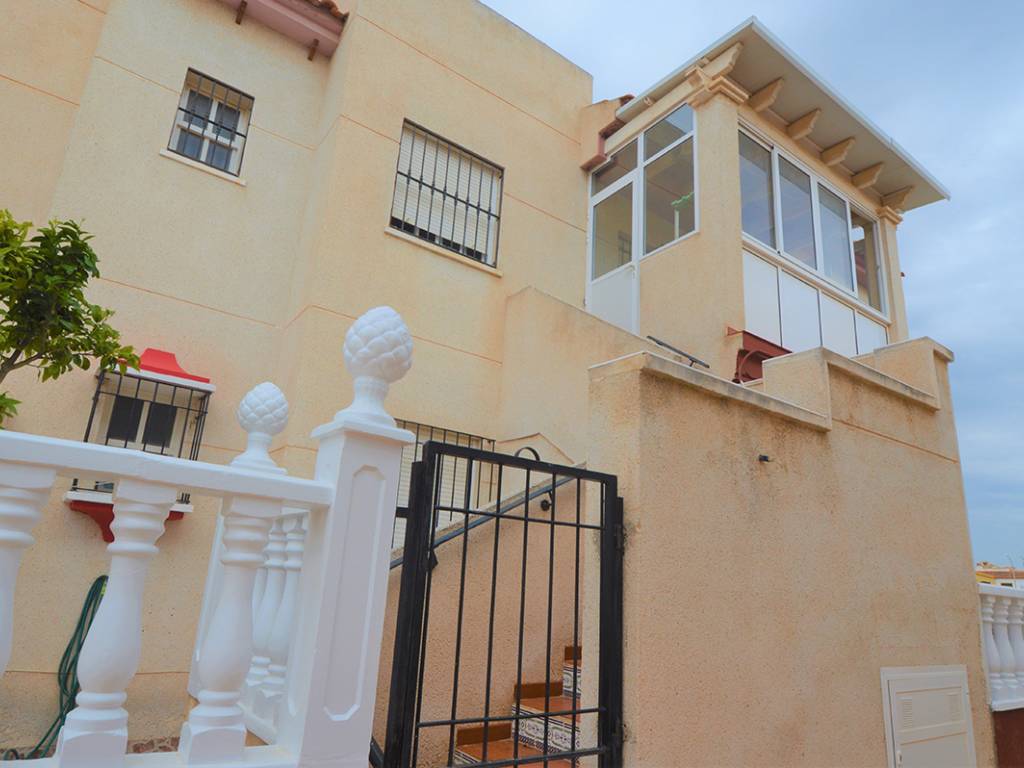 Flat / Apartment - Resale - Orihuela Costa - Playa Flamenca 