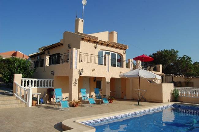 Resale - Villa - Orihuela Costa - Cabo Roig