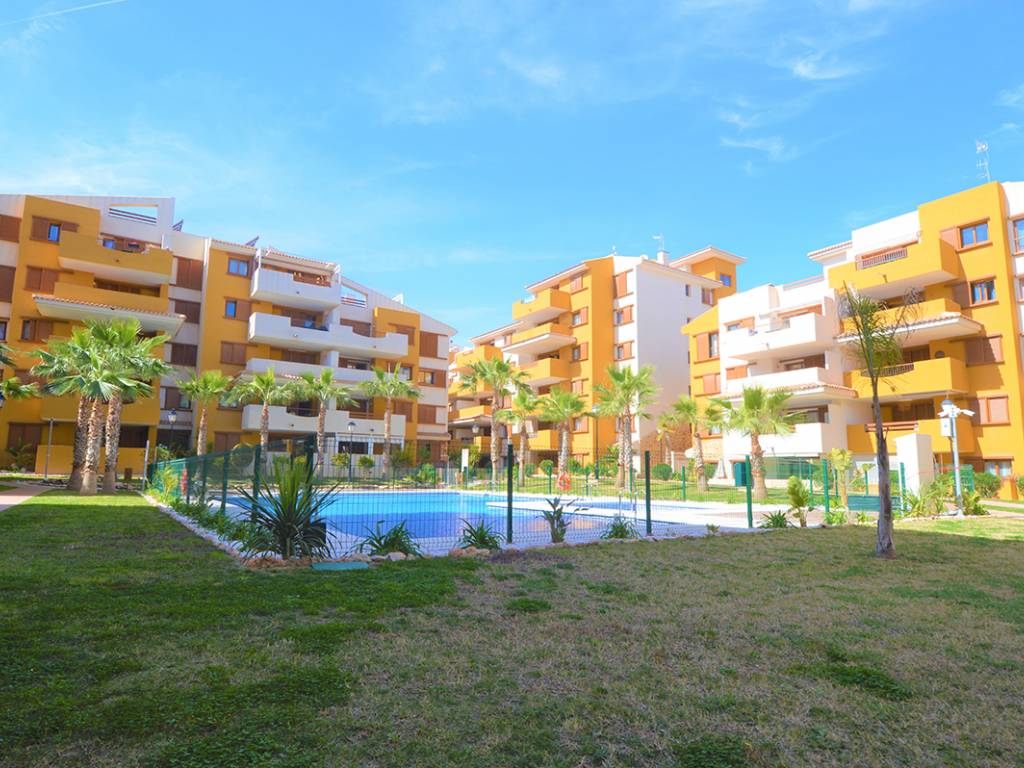 Resale - Flat / Apartment - Orihuela Costa - Punta Prima