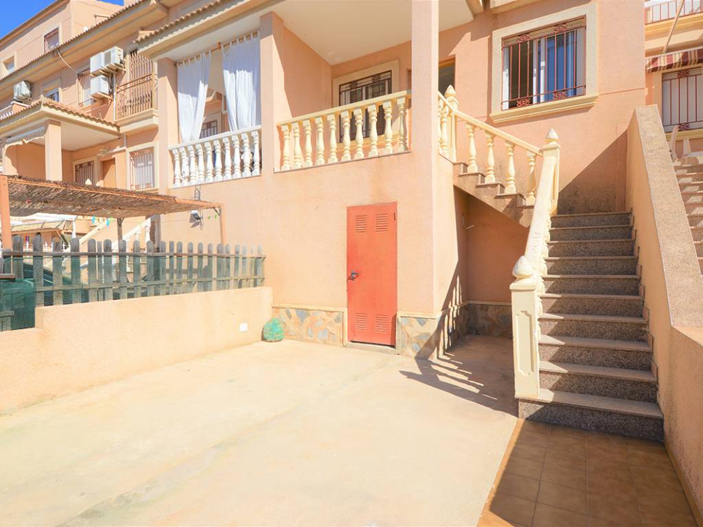 Resale - Townhouse - Orihuela Costa - Playa Flamenca 